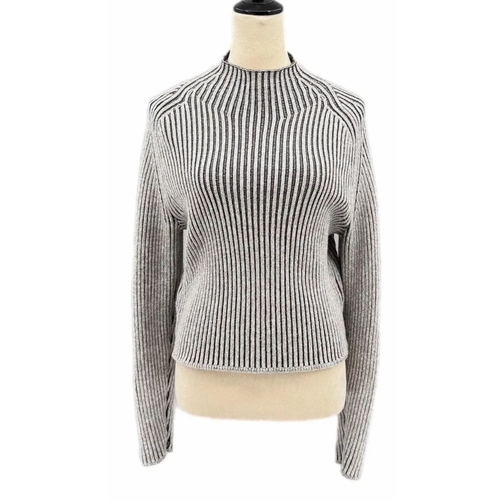 Lululemon 8 Gray Black Ribbed Cashmere Blend Knit Mock Pullover Chic Sweater